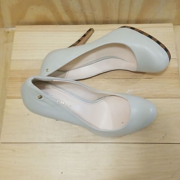 COACH ALEXA Soft Calf pumps Wmn's 7 1/2 - Picture 4 of 9